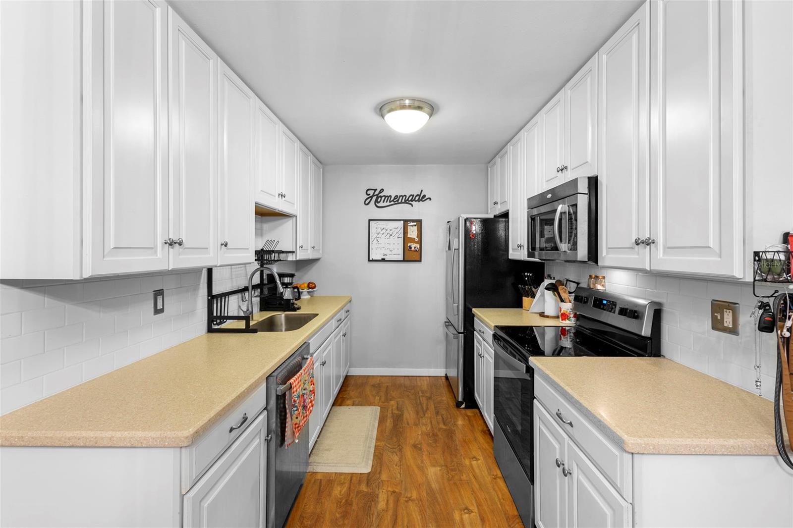 Image 13 of 43 For 120 Holly Drive