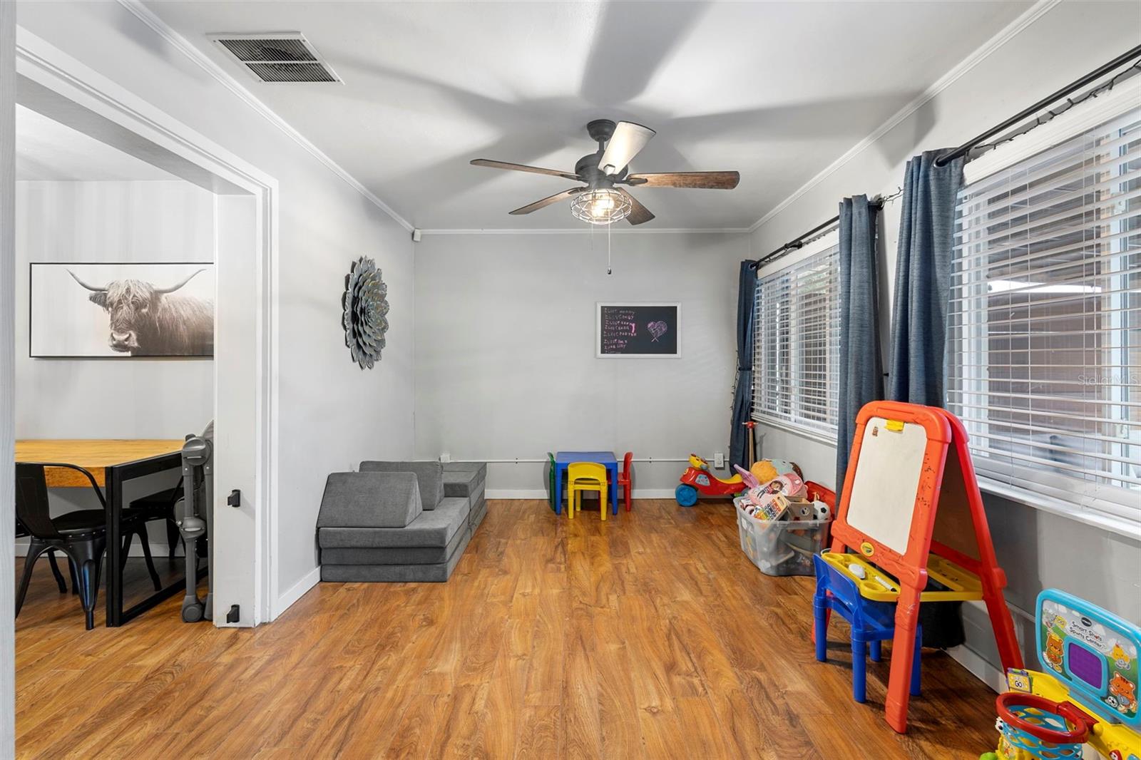 Image 17 of 43 For 120 Holly Drive