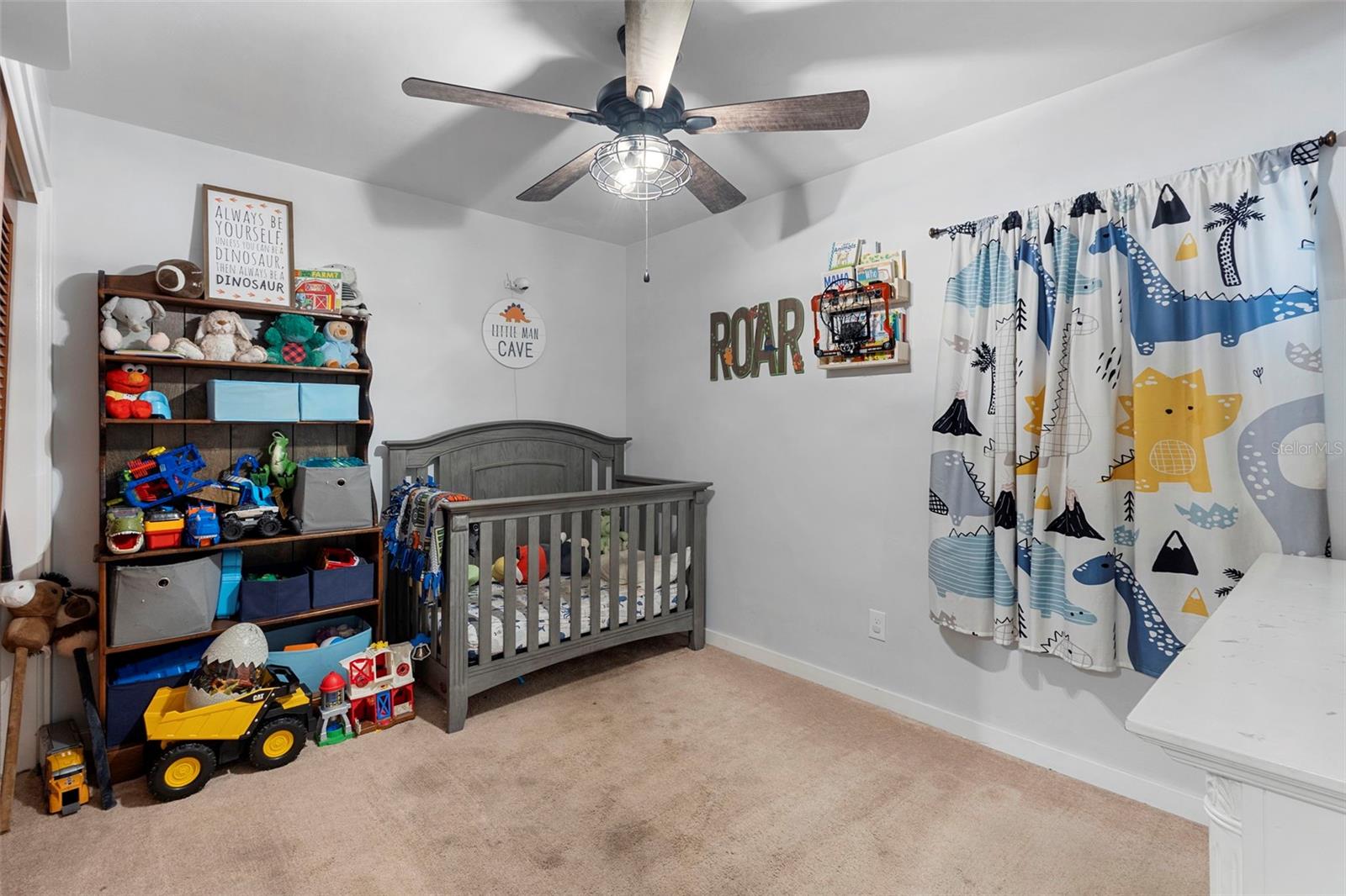 Image 20 of 43 For 120 Holly Drive