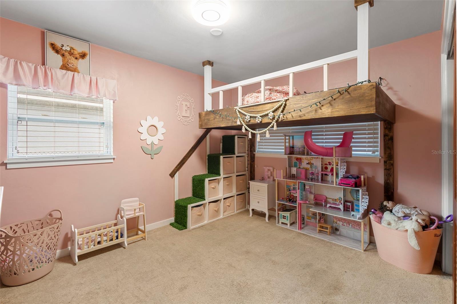 Image 21 of 43 For 120 Holly Drive