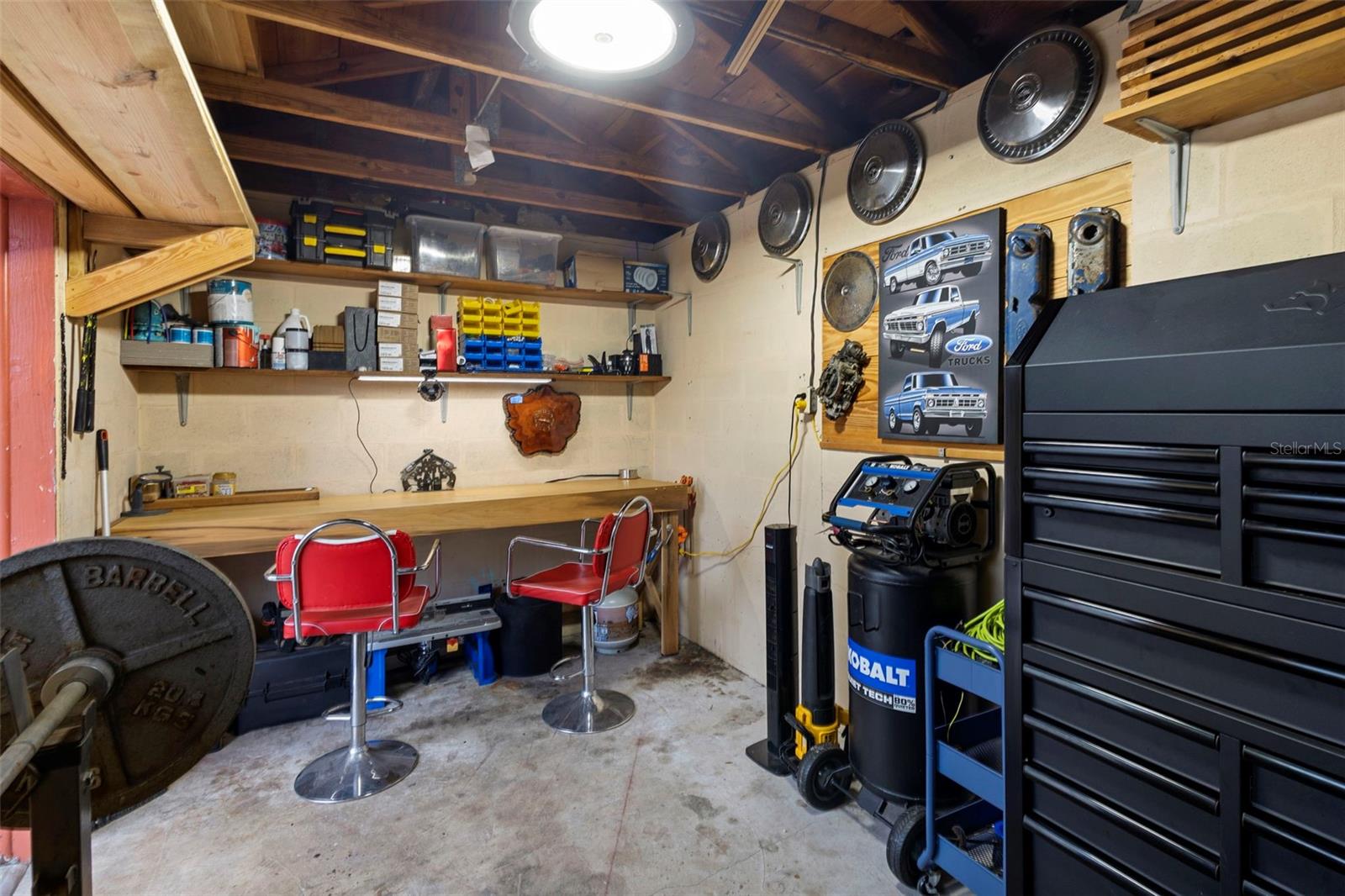 Image 38 of 43 For 120 Holly Drive