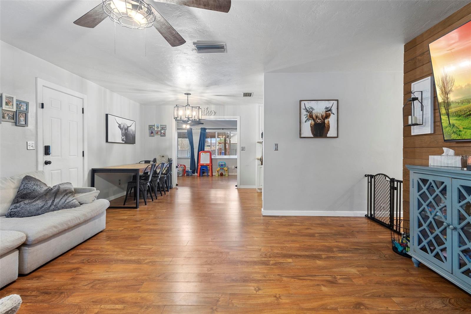 Image 9 of 43 For 120 Holly Drive