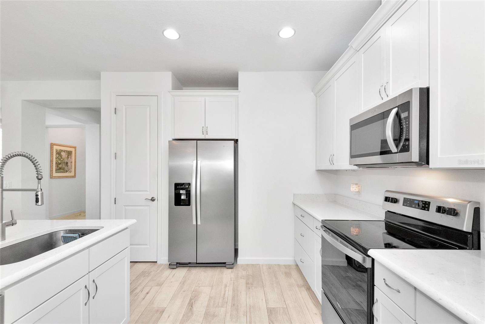 Image 17 of 70 For 887 Margaritaville Avenue