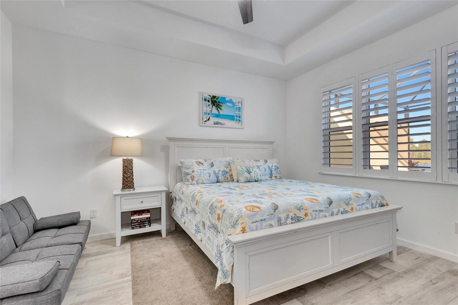 Image 23 of 70 For 887 Margaritaville Avenue