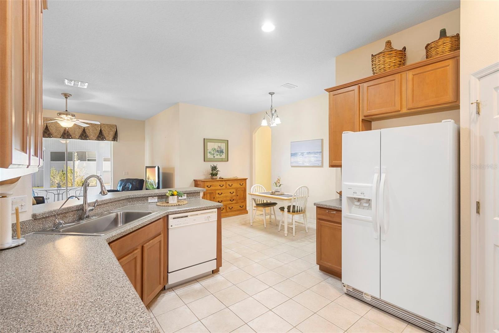 Image 10 of 36 For 481 Woodford Drive