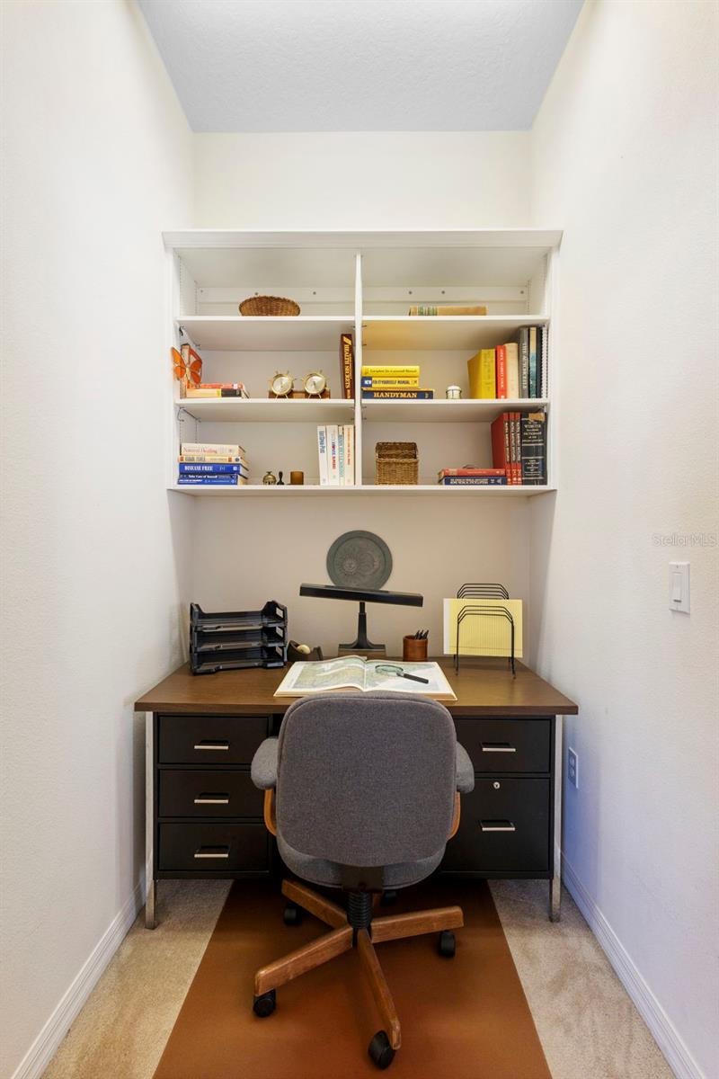 Image 21 of 36 For 481 Woodford Drive