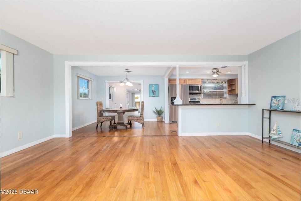 Image 10 of 42 For 209 Standish Drive