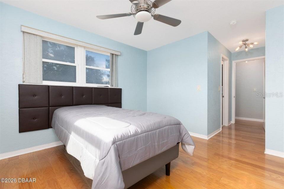 Image 22 of 42 For 209 Standish Drive