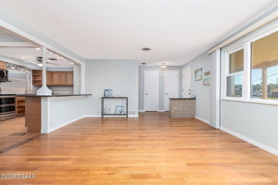 Image 9 of 42 For 209 Standish Drive