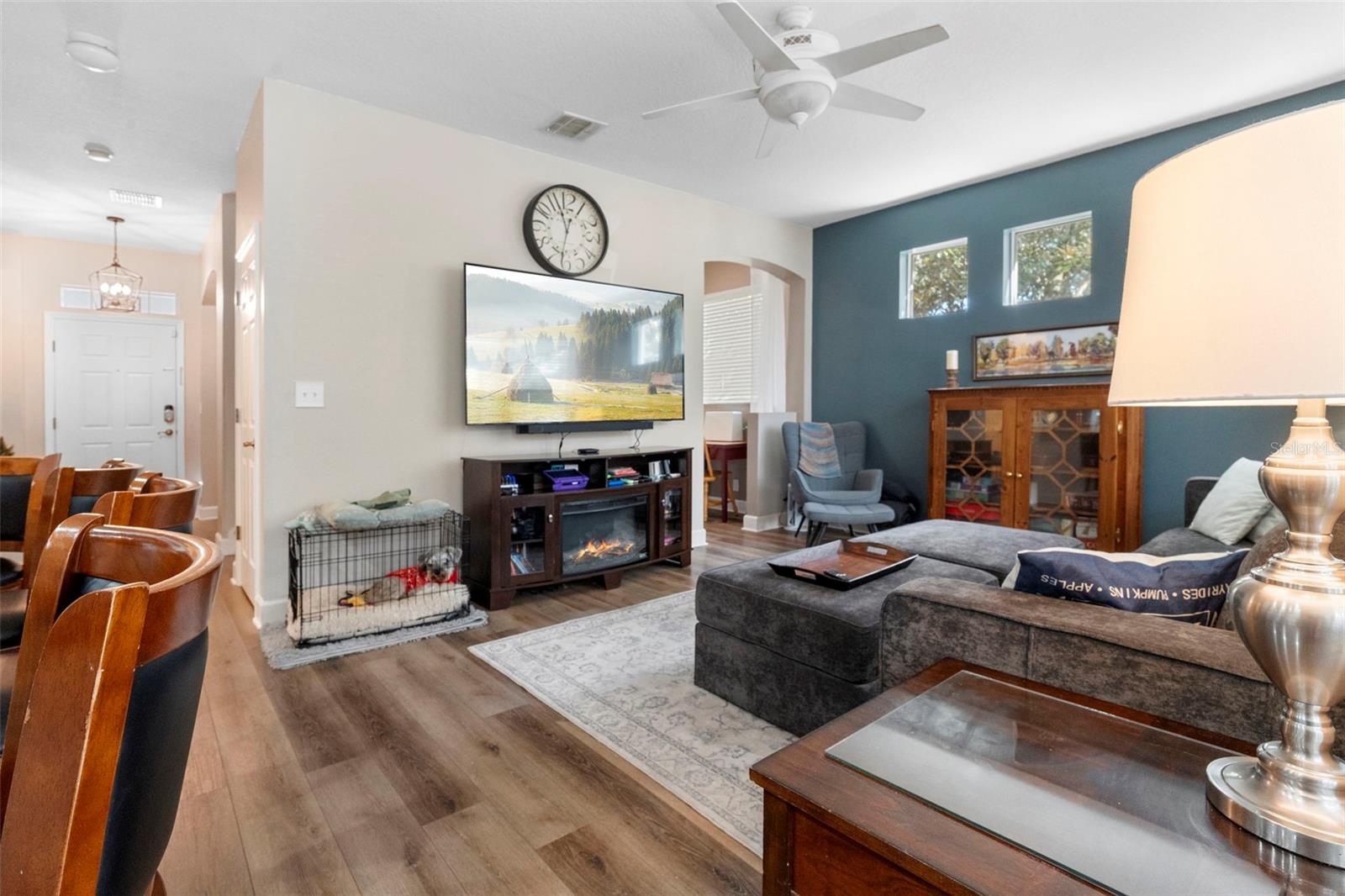 Image 24 of 61 For 216 Foxglove Way