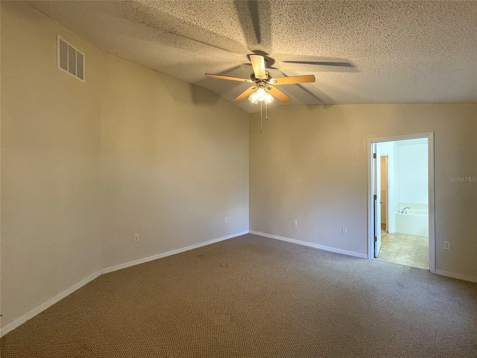 Image 28 of 35 For 342 Dahoon Holly Drive