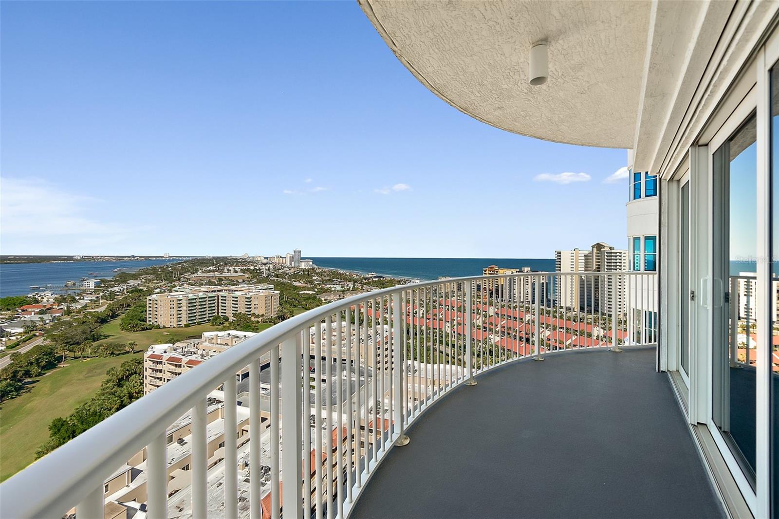 Image 7 of 53 For 2 Oceans West Boulevard 1905