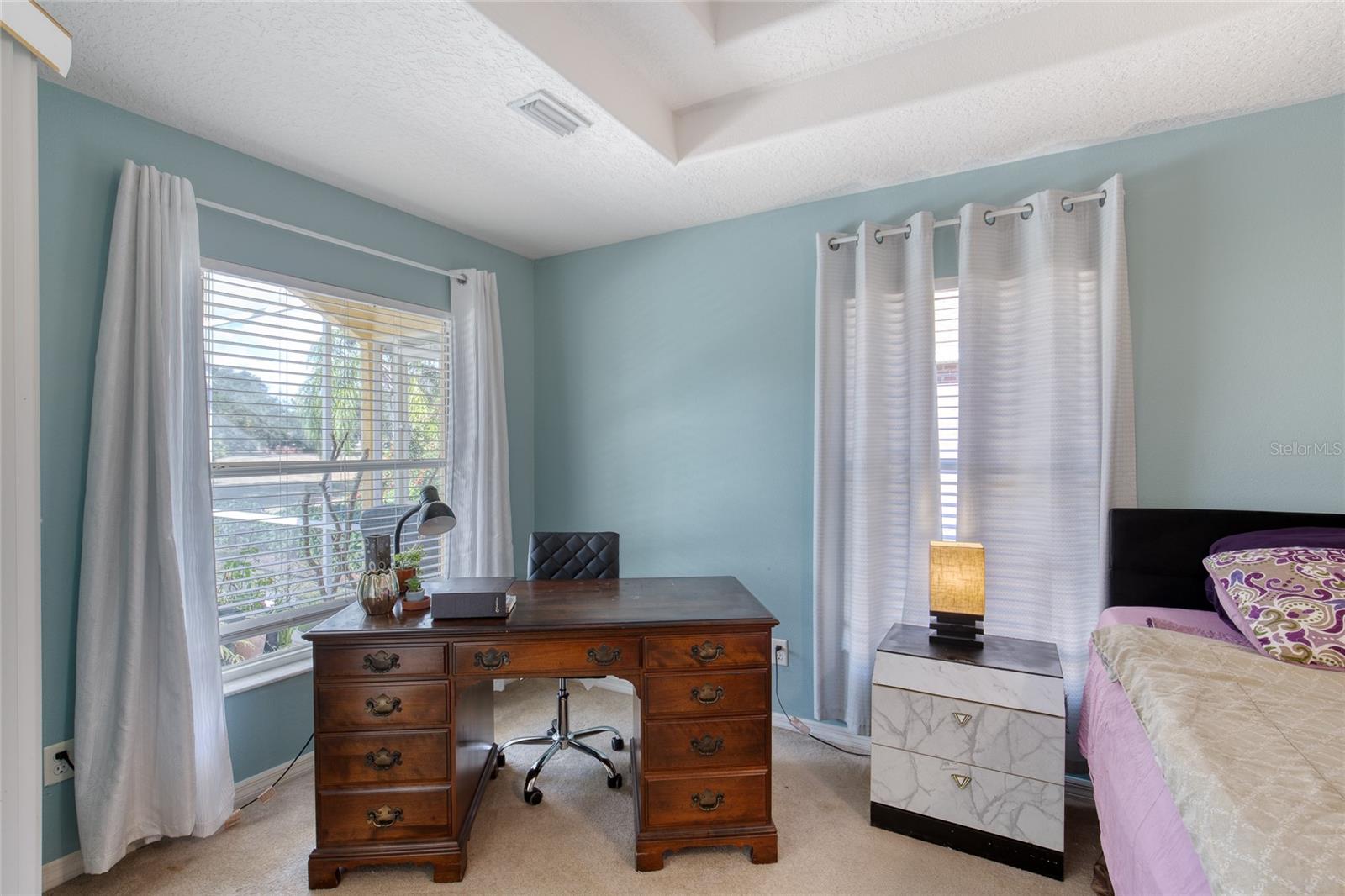 Image 14 of 65 For 4 Cliffside Drive