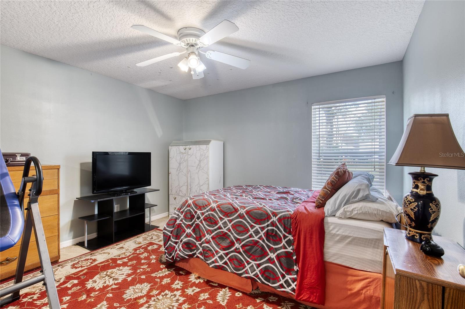 Image 33 of 65 For 4 Cliffside Drive