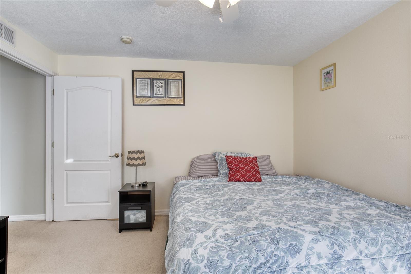 Image 38 of 65 For 4 Cliffside Drive