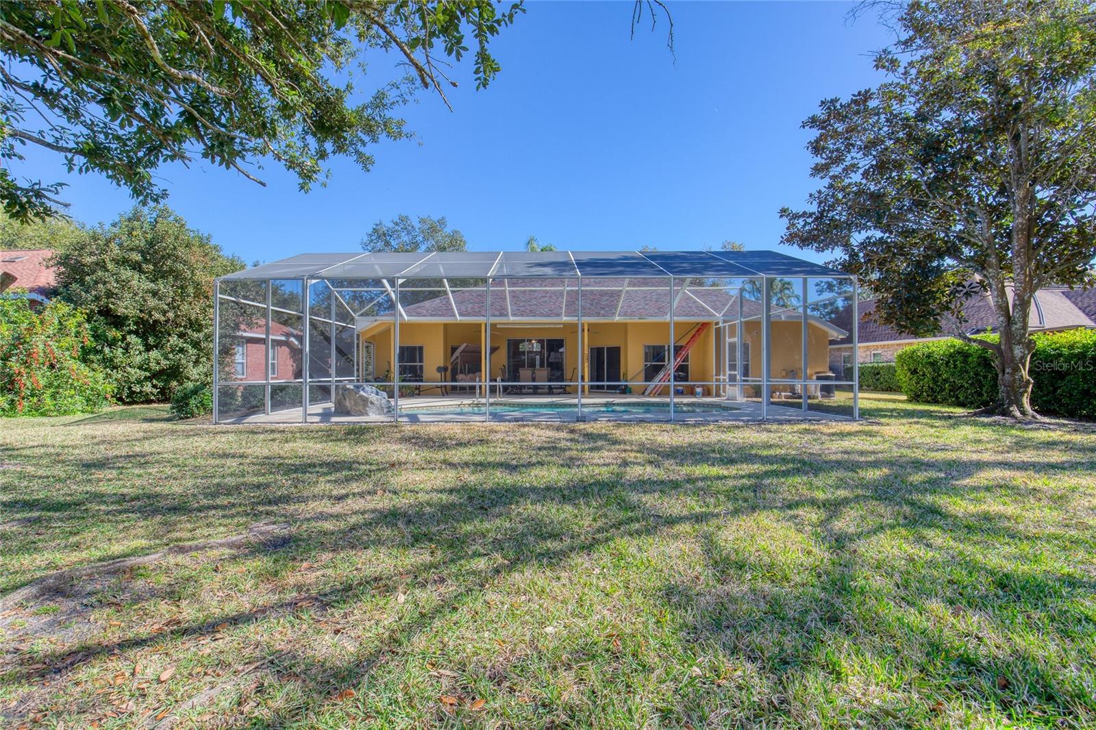 Image 47 of 65 For 4 Cliffside Drive