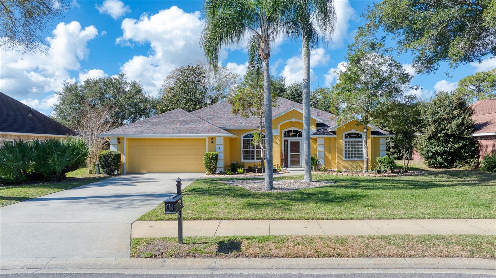 Image 49 of 65 For 4 Cliffside Drive