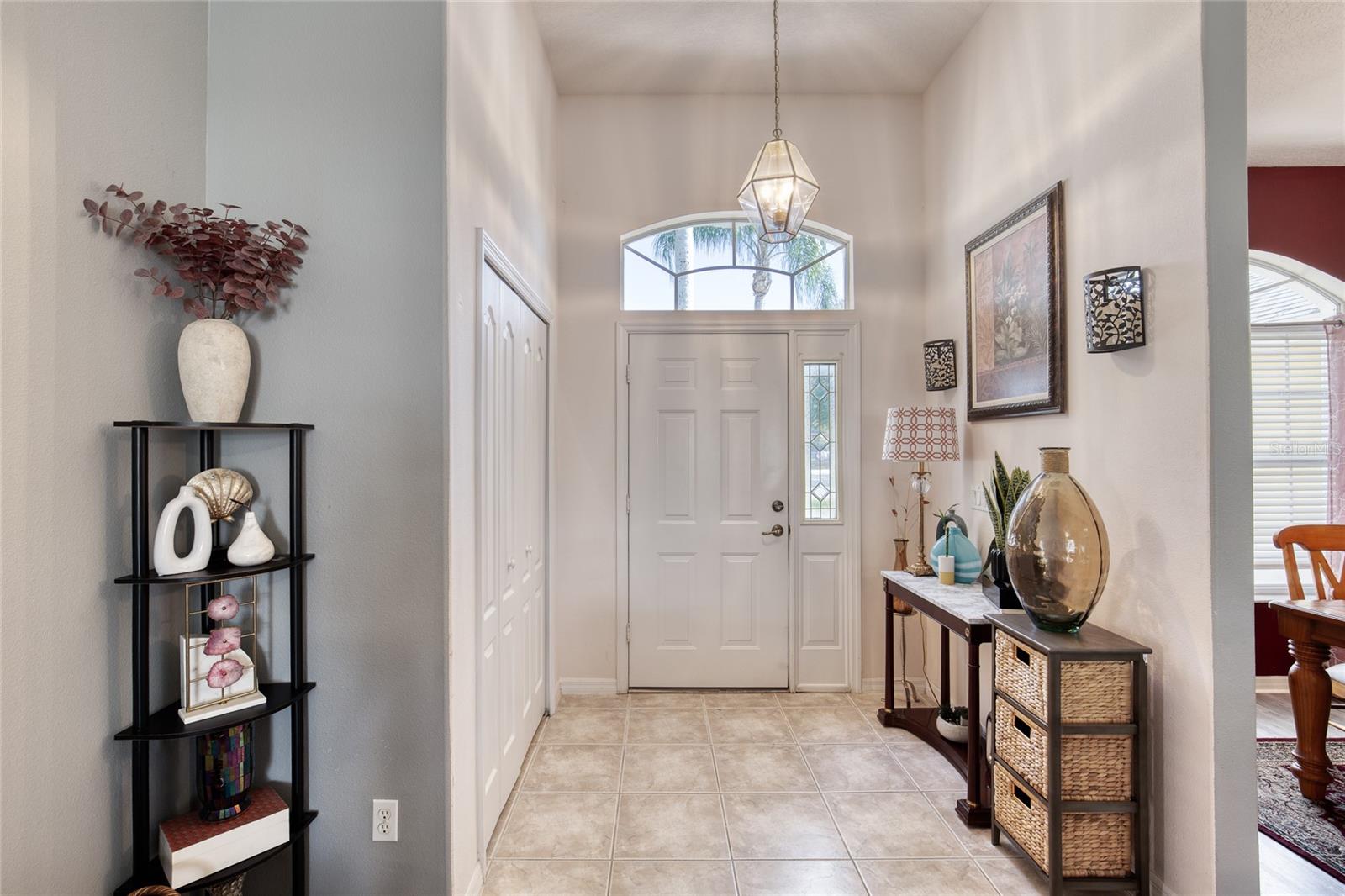 Image 8 of 65 For 4 Cliffside Drive