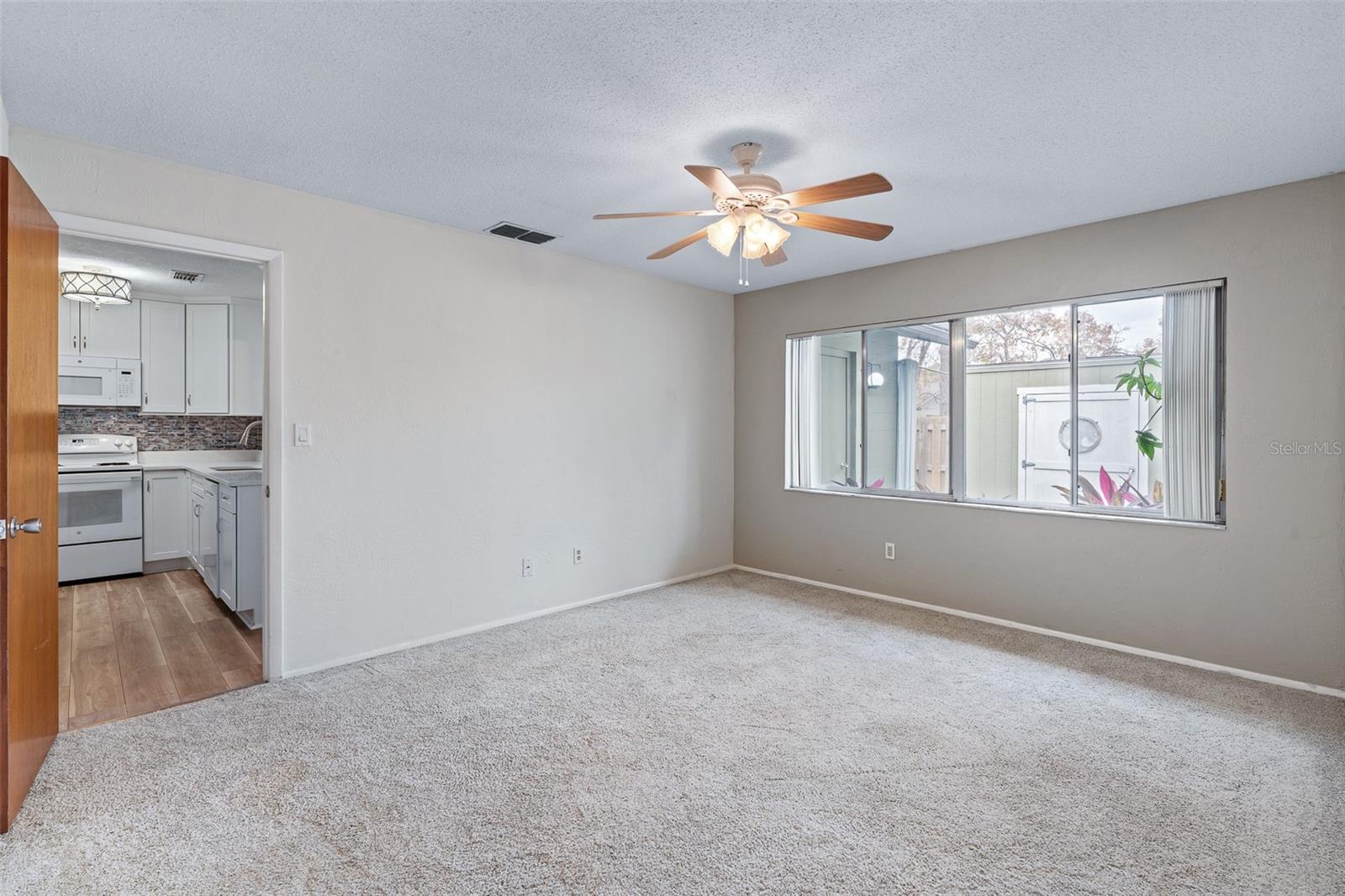 Image 11 of 42 For 29 Summer Trees Road