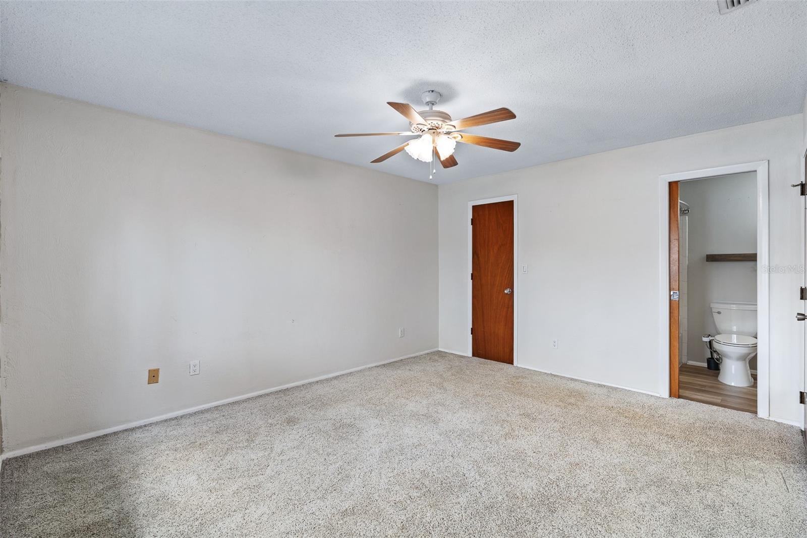 Image 12 of 42 For 29 Summer Trees Road