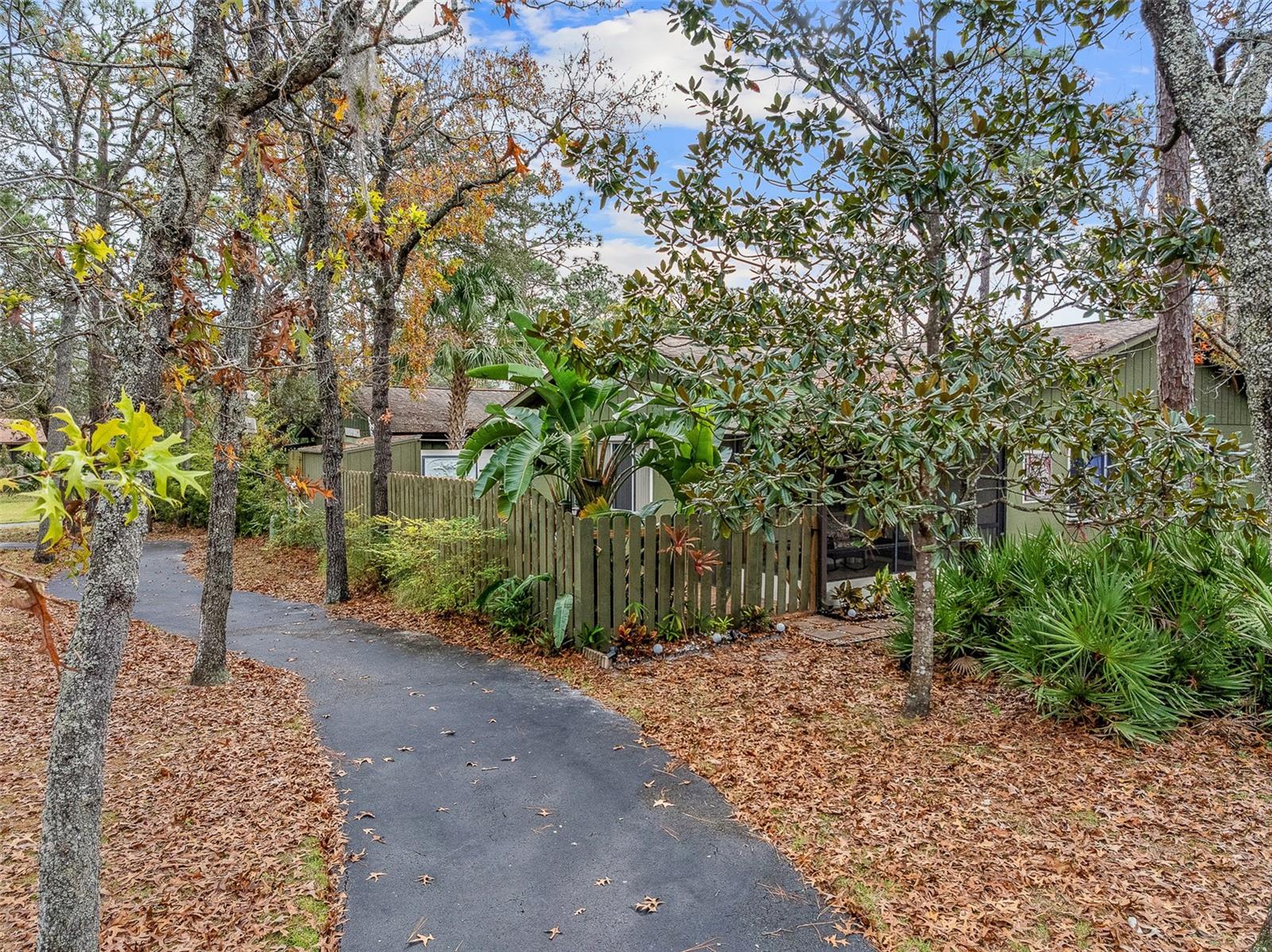 Image 26 of 42 For 29 Summer Trees Road