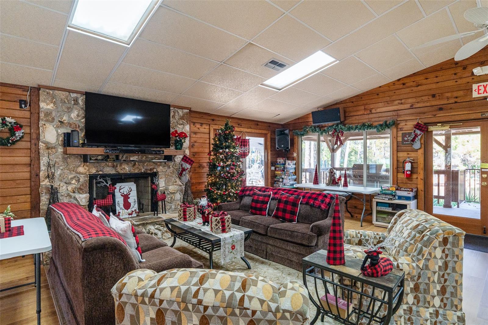 Image 38 of 42 For 29 Summer Trees Road