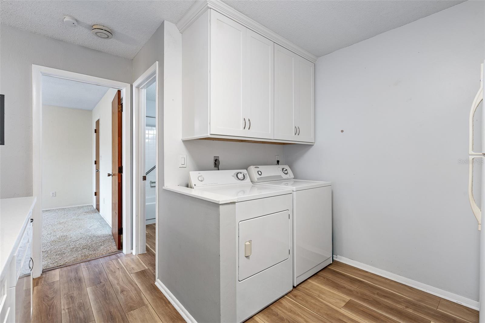 Image 4 of 42 For 29 Summer Trees Road