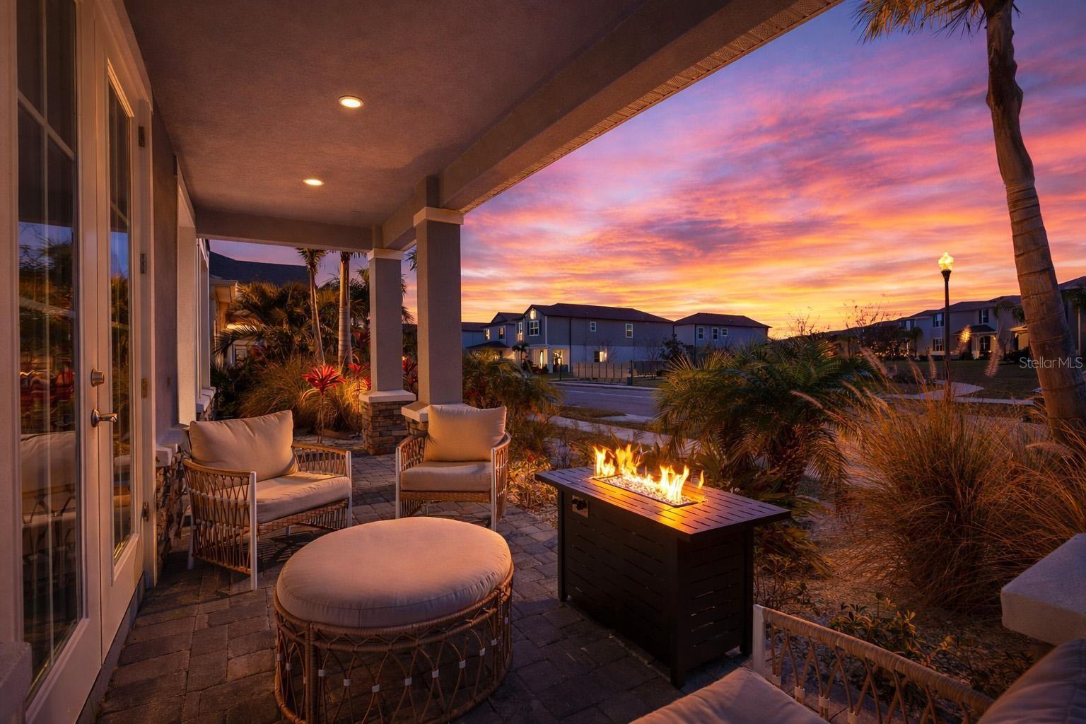 Image 27 of 37 For 553 Venetian Palms Boulevard