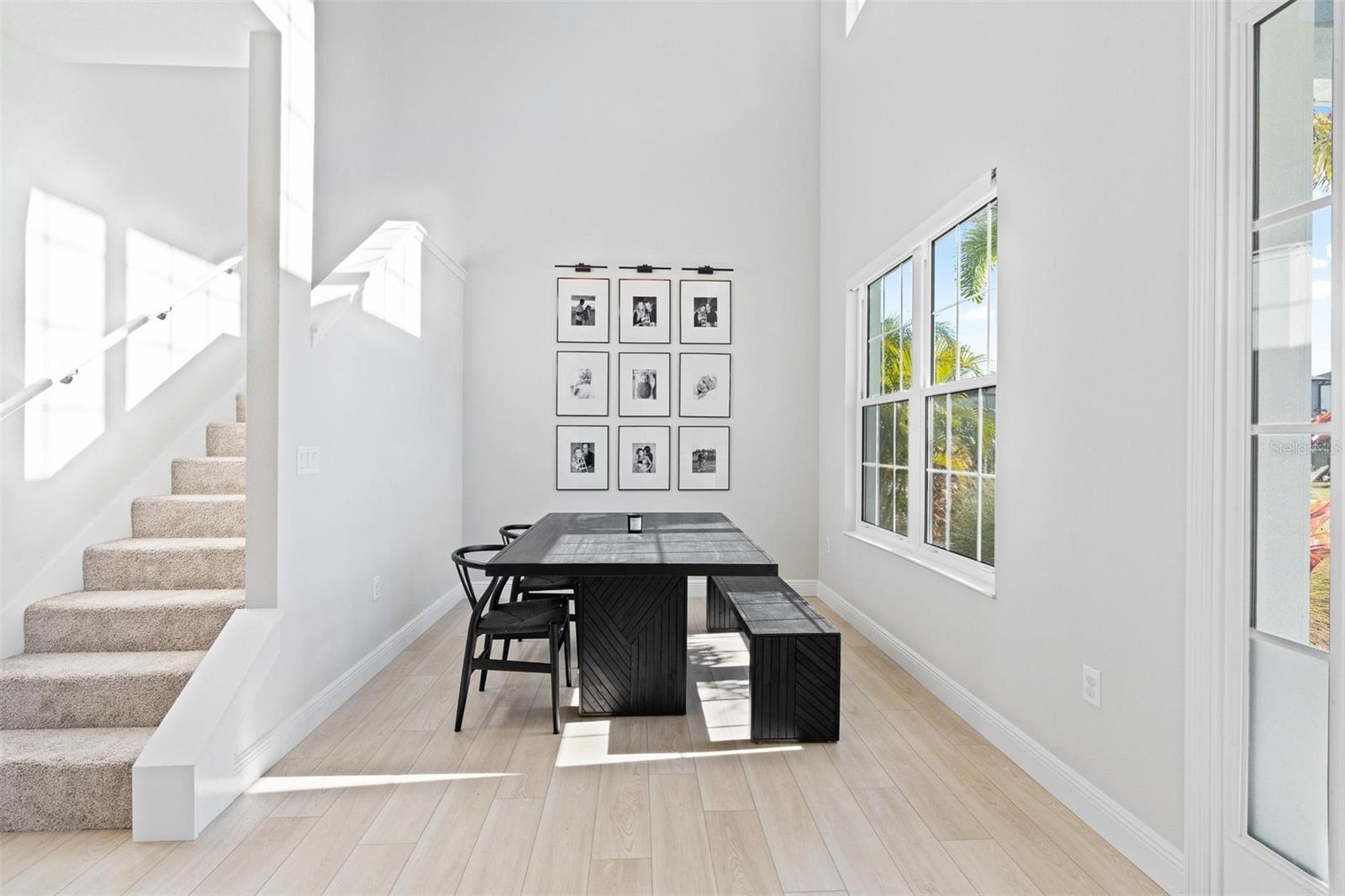 Image 5 of 37 For 553 Venetian Palms Boulevard