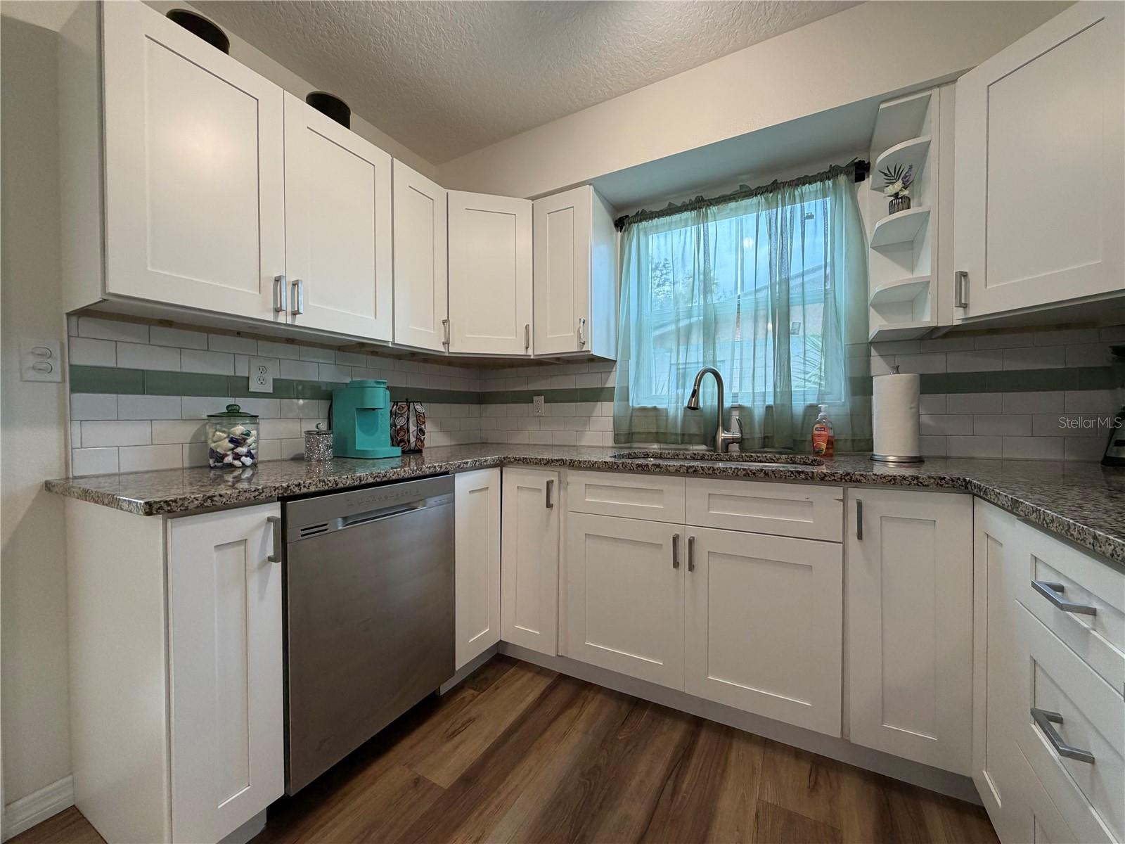 Image 10 of 26 For 312 Hopkins Avenue