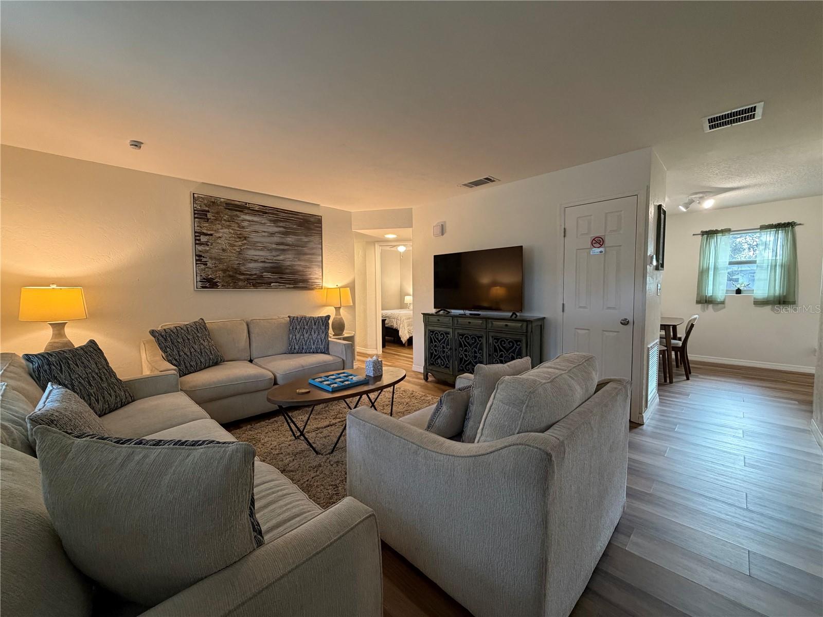 Image 8 of 26 For 312 Hopkins Avenue