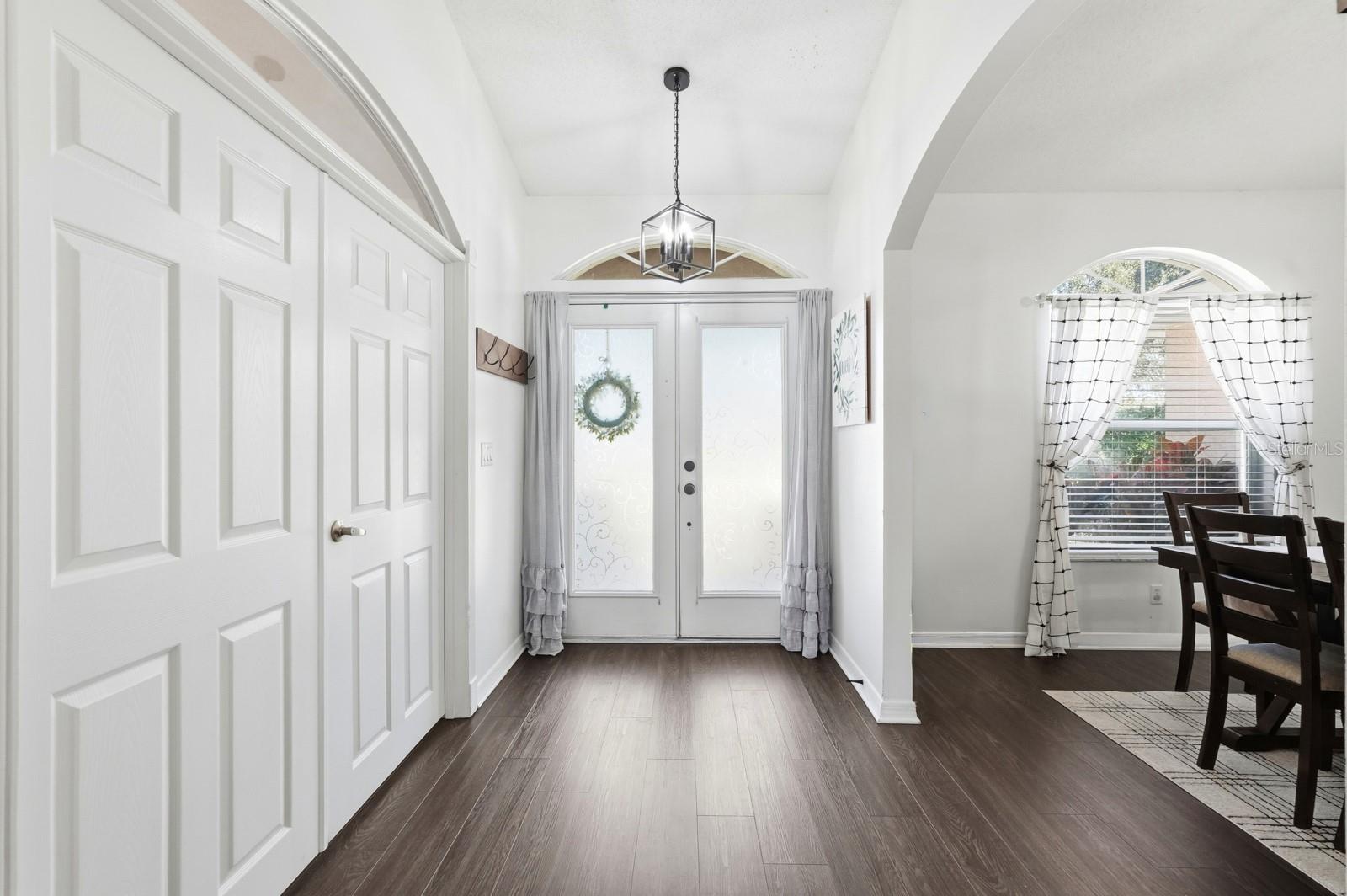 Image 21 of 61 For 6004 Sawgrass Point Drive