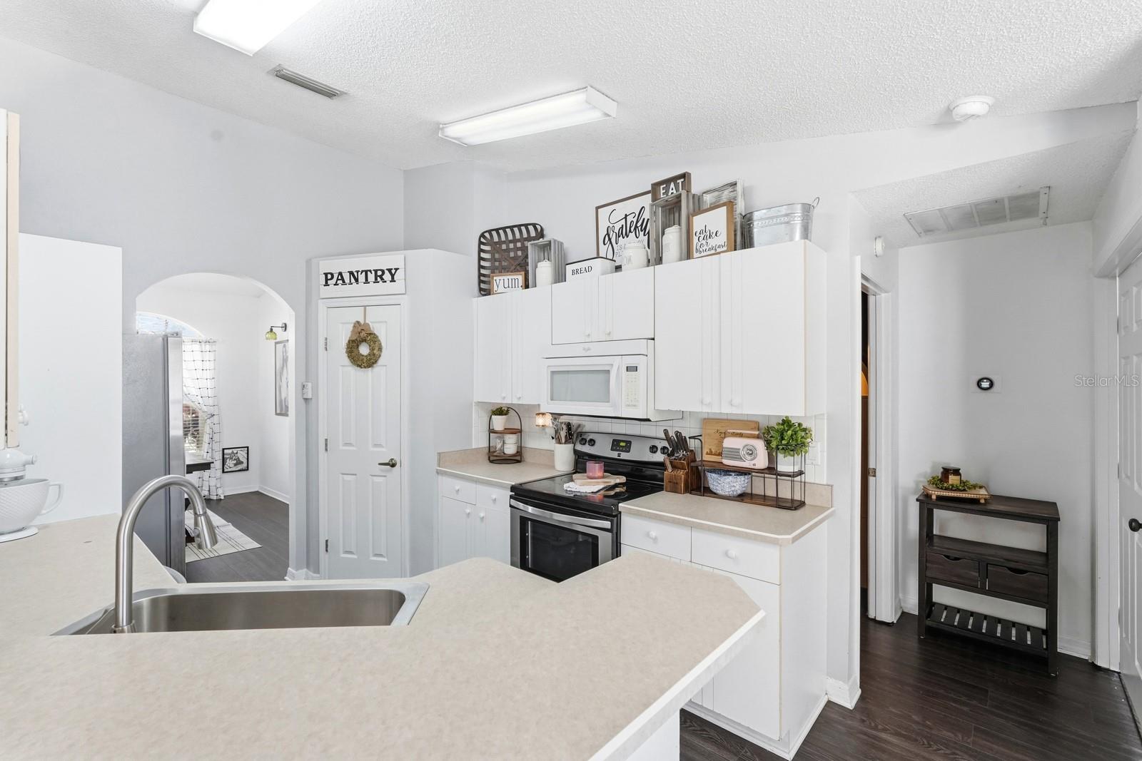 Image 28 of 61 For 6004 Sawgrass Point Drive