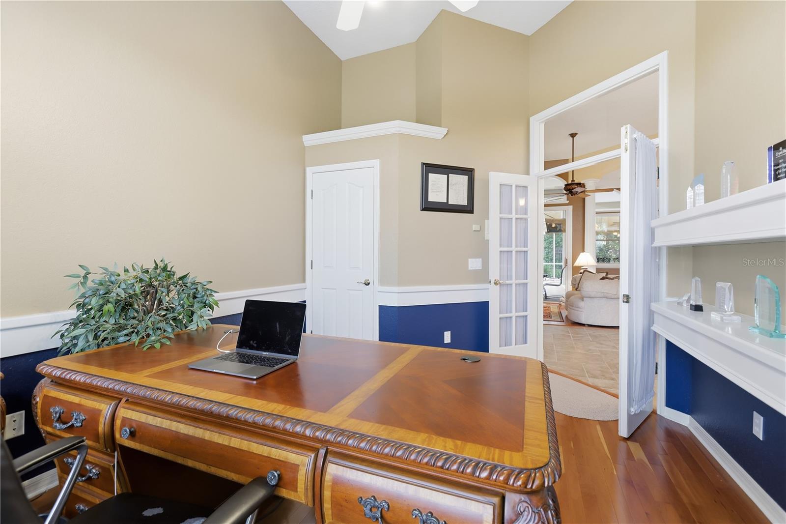 Image 27 of 46 For 413 Caddie Drive