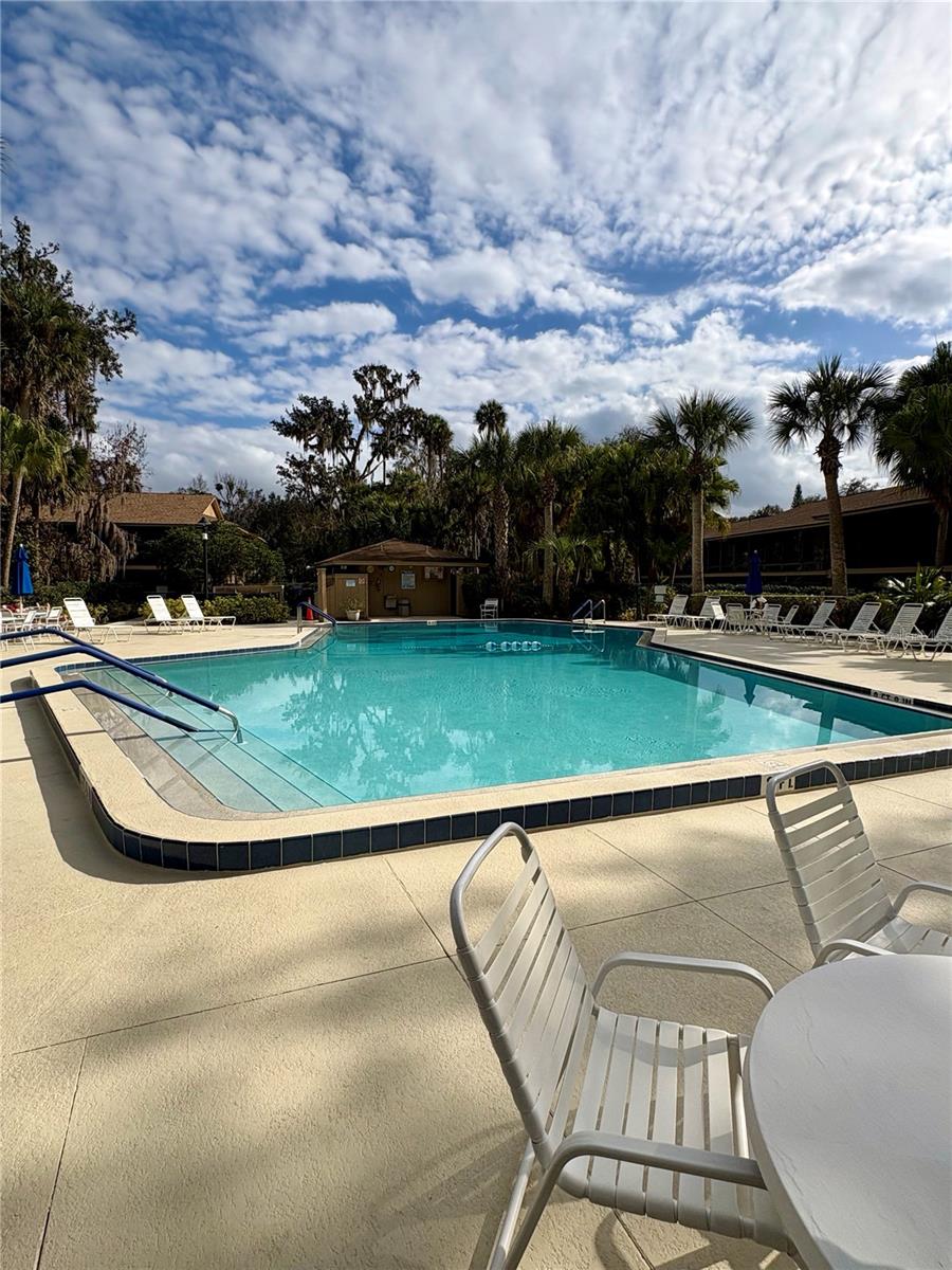 Image 26 of 36 For 140 Orchid Woods Court 1a