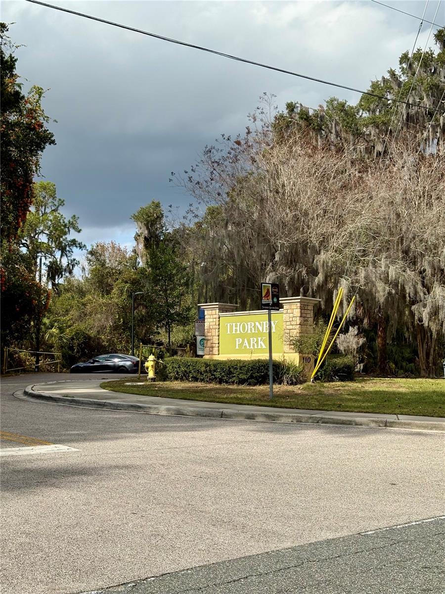 Image 32 of 36 For 140 Orchid Woods Court 1a