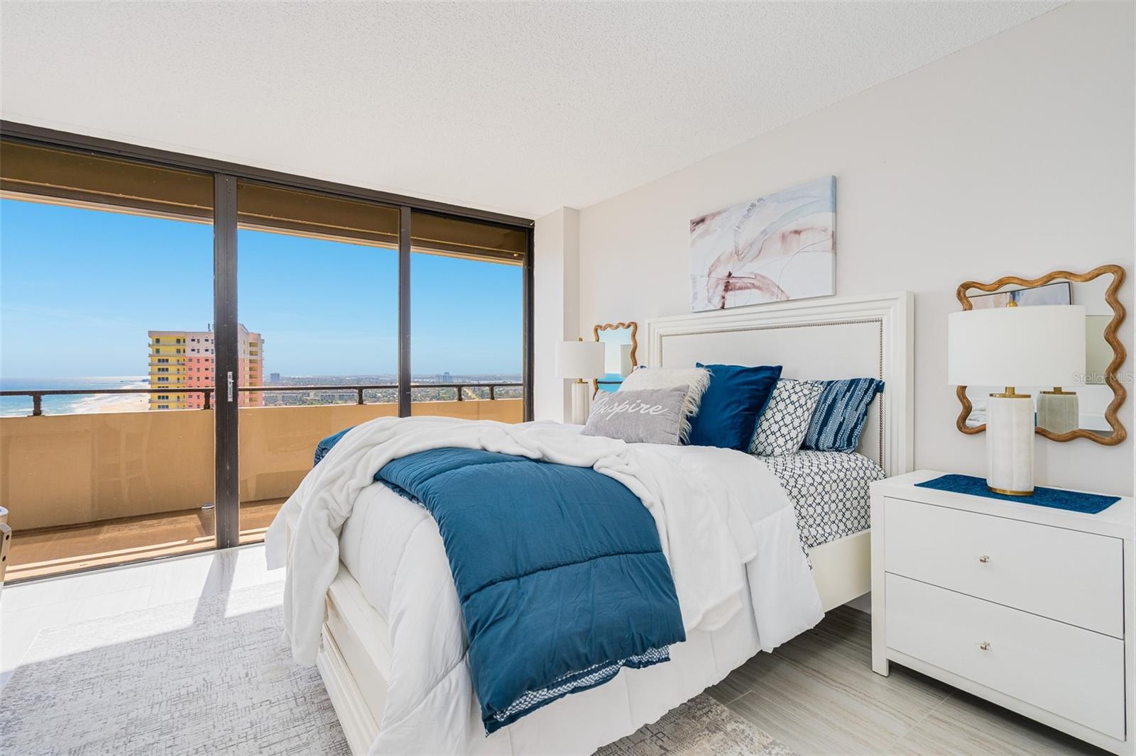 Image 18 of 54 For 2200 Atlantic Avenue 1502