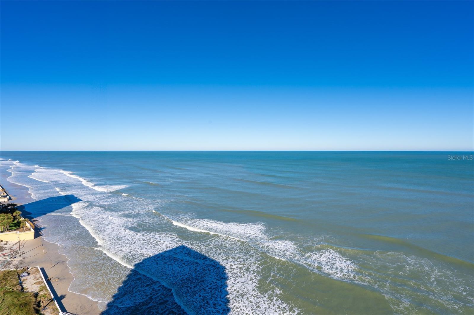 Image 40 of 54 For 2200 Atlantic Avenue 1502