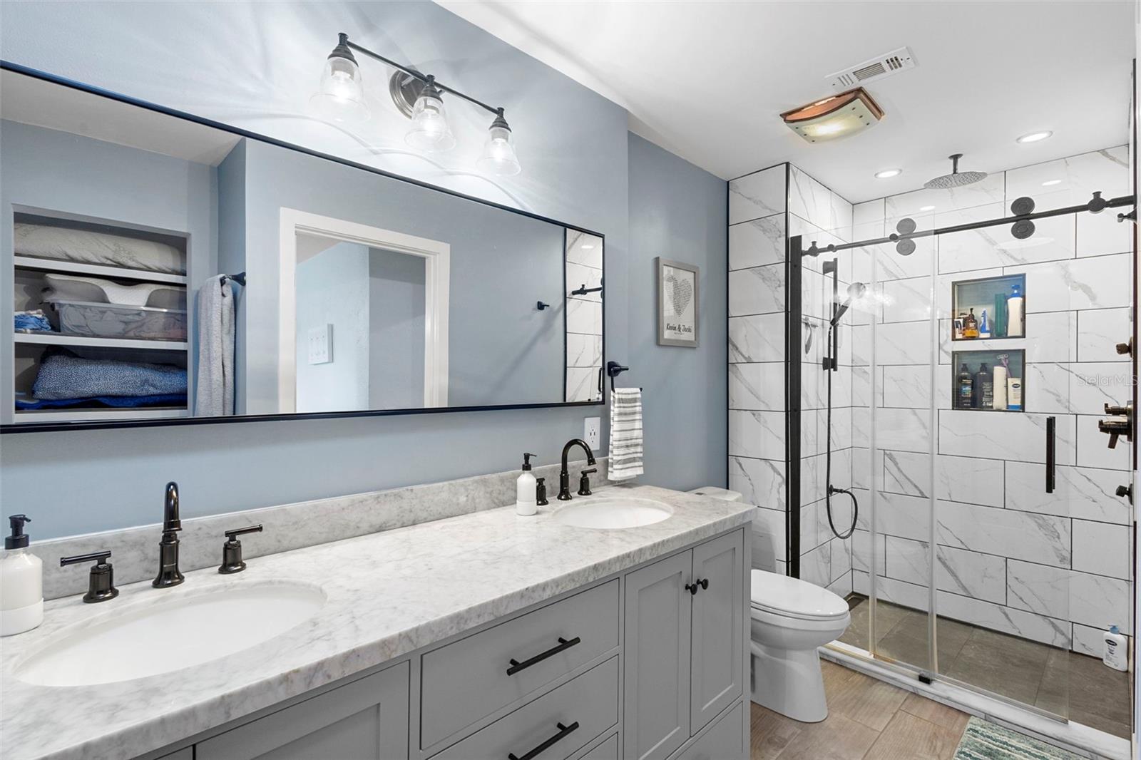 Image 18 of 45 For 385 Country Circle Drive