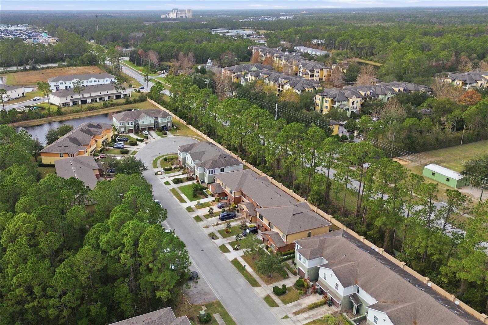 Image 41 of 56 For 180 Tarracina Way