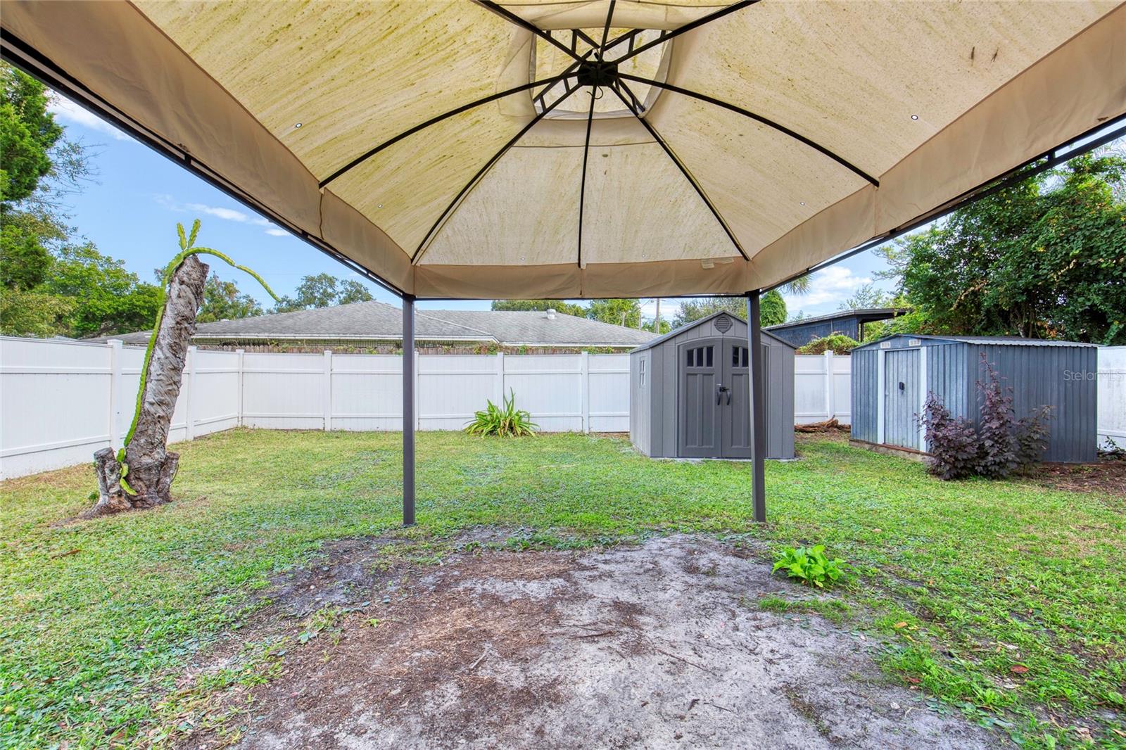 Image 26 of 31 For 843 Niles Street