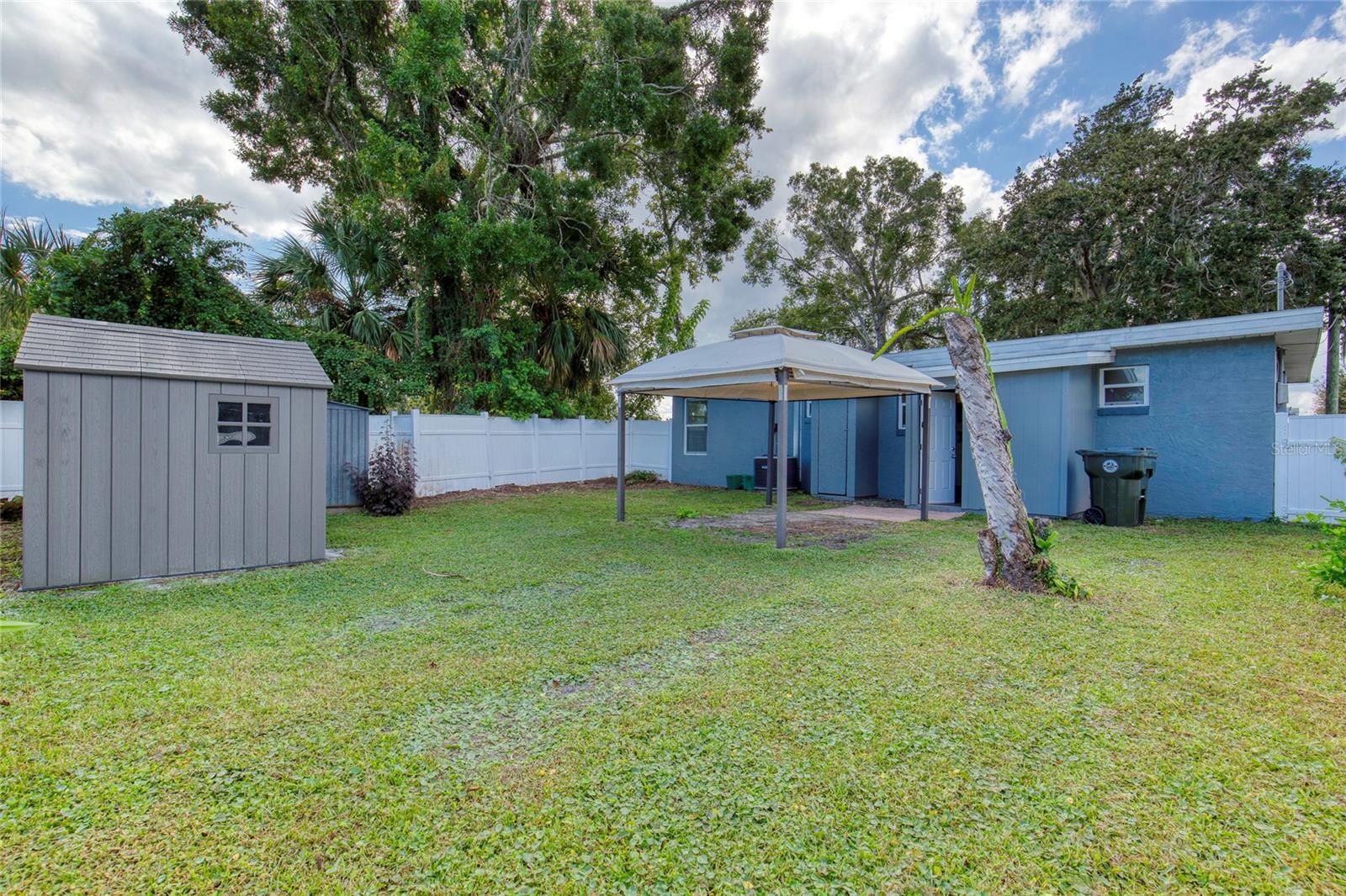 Image 28 of 31 For 843 Niles Street