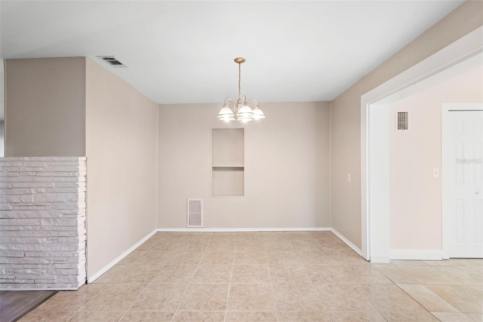 Image 6 of 28 For 748 Colfax Drive