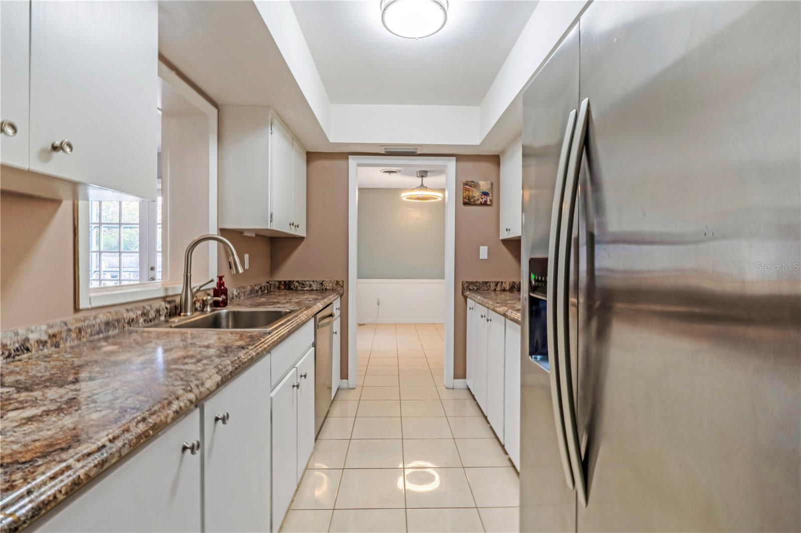 Image 13 of 40 For 2255 Florence Avenue