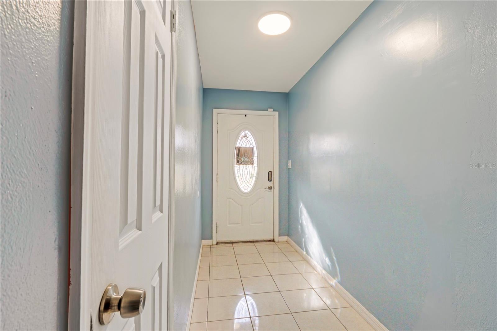 Image 17 of 40 For 2255 Florence Avenue