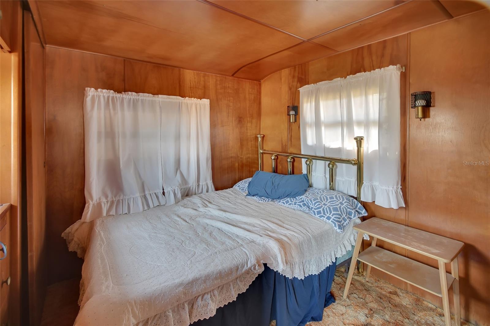 Image 44 of 47 For 55512 Front Street