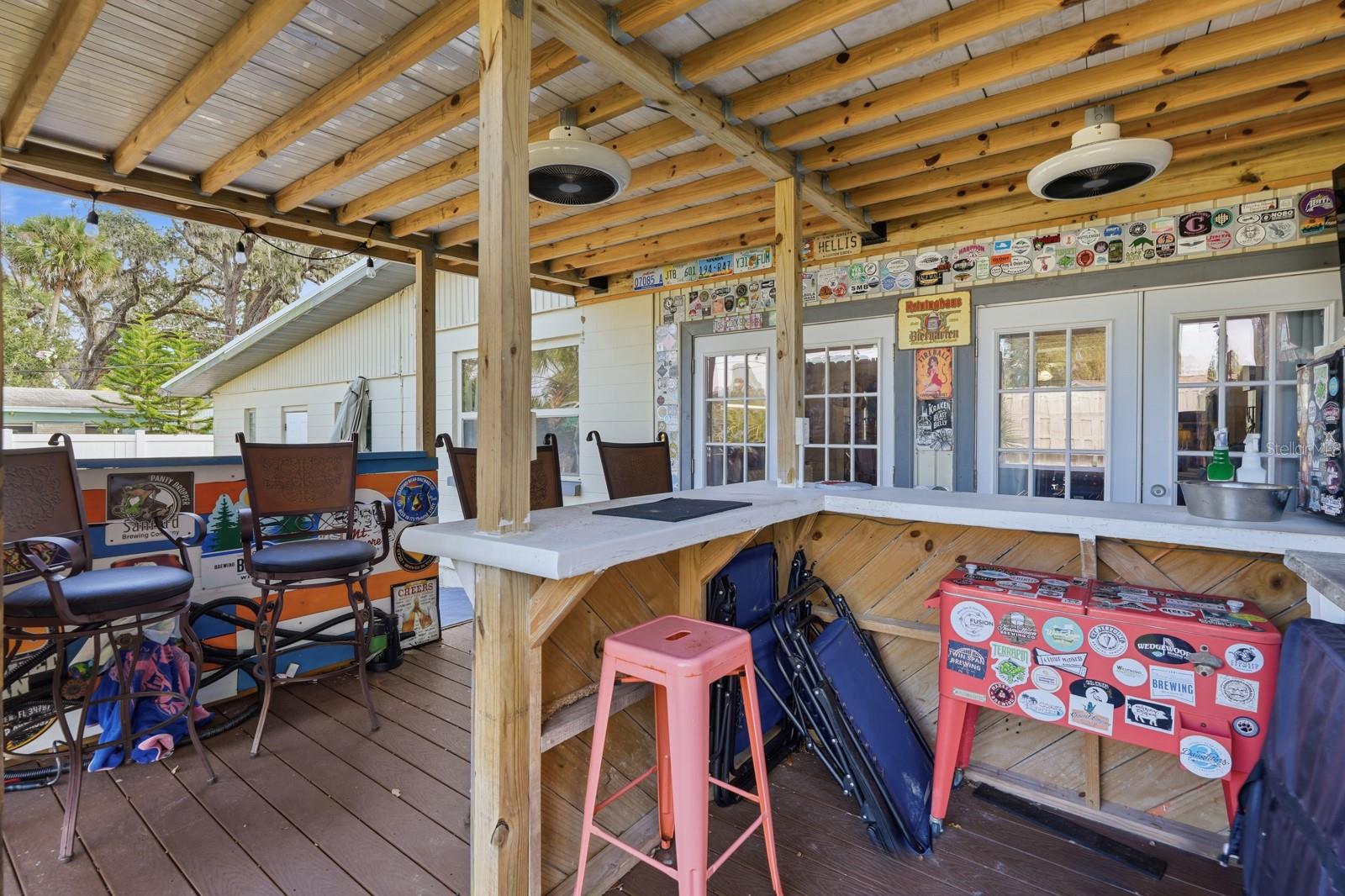 Image 22 of 40 For 820 Valencia Road