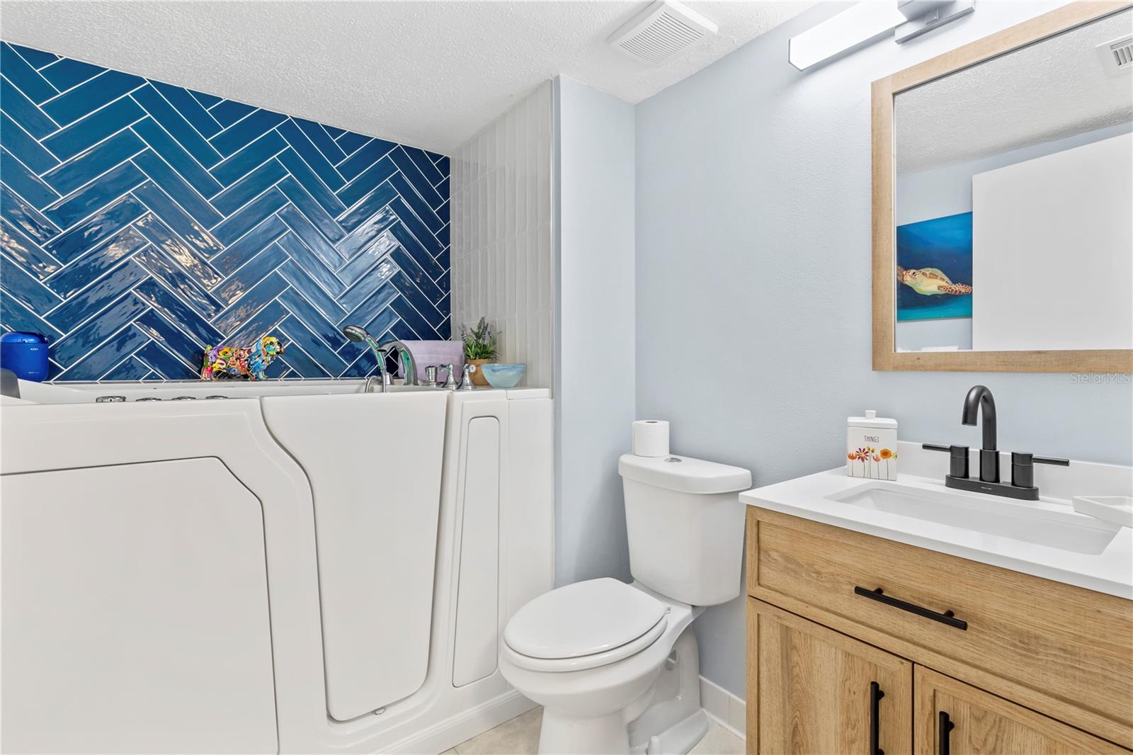 Image 17 of 34 For 503 Causeway  1020