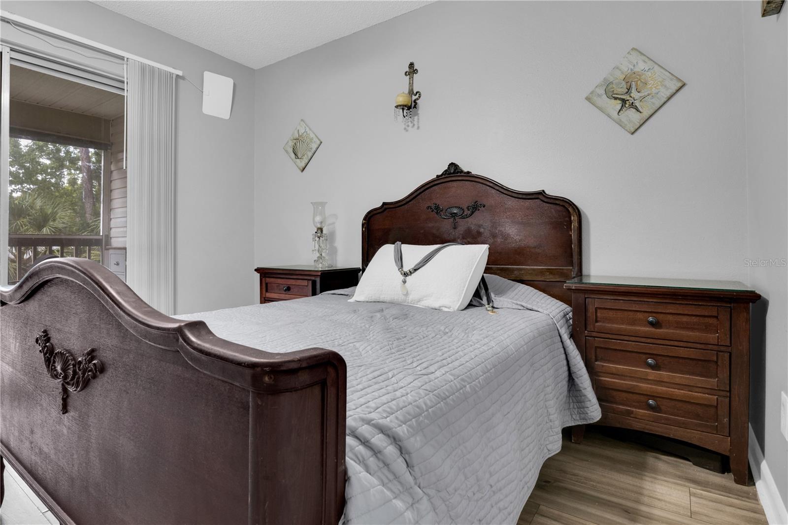 Image 22 of 28 For 1600 Big Tree Road U6