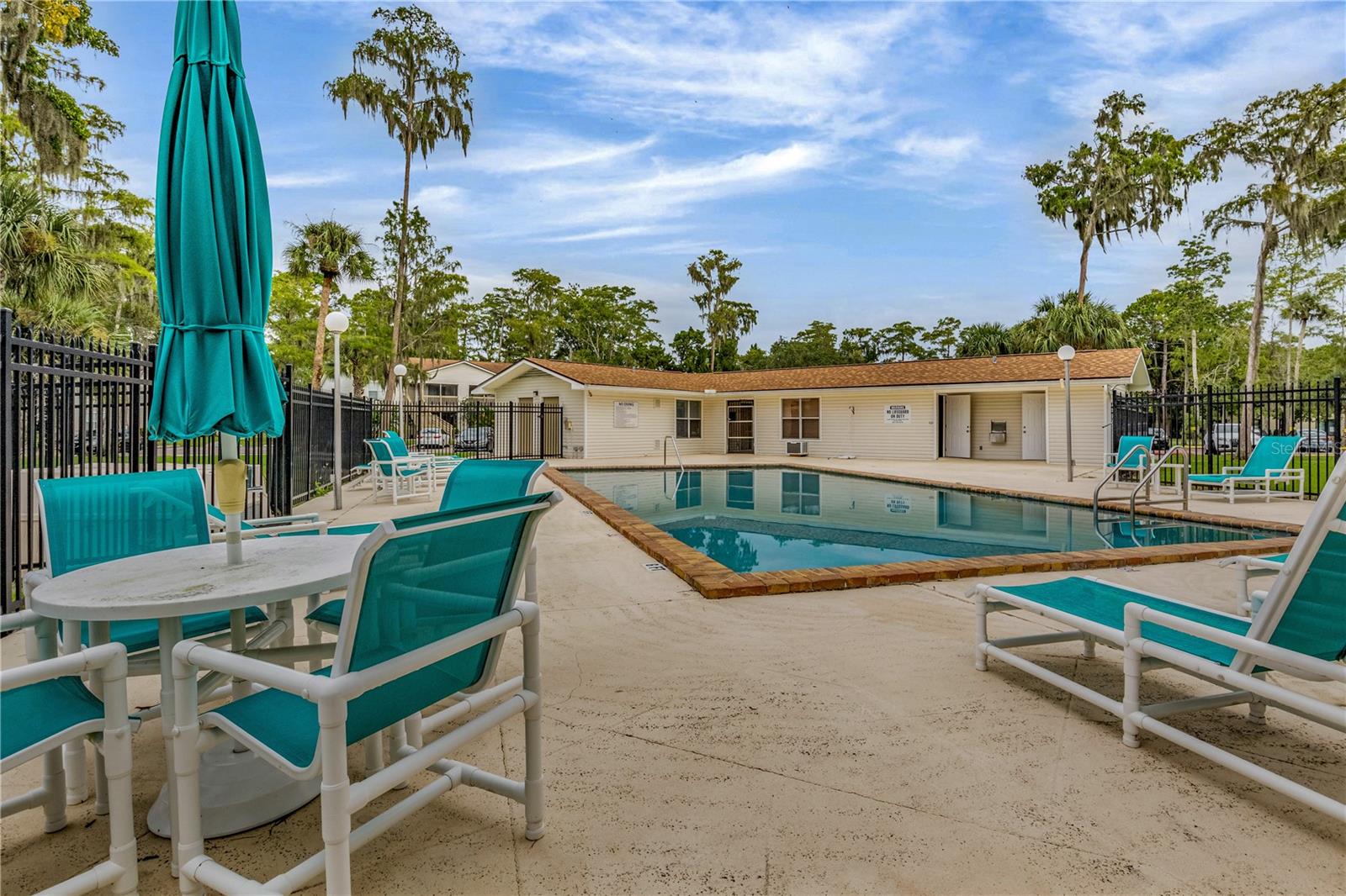 Image 25 of 28 For 1600 Big Tree Road U6